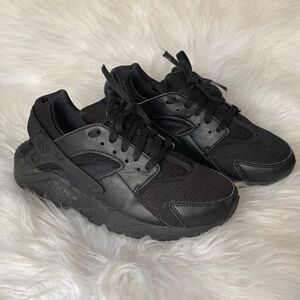 Youth Nike Unisex Huarache Run Triple Black
